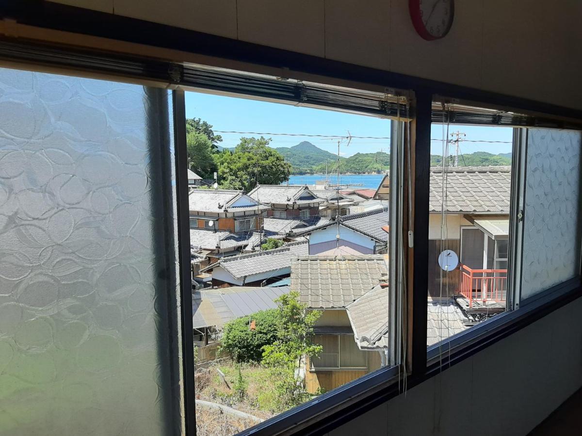 Guesthouse Kume Imabari Exterior photo