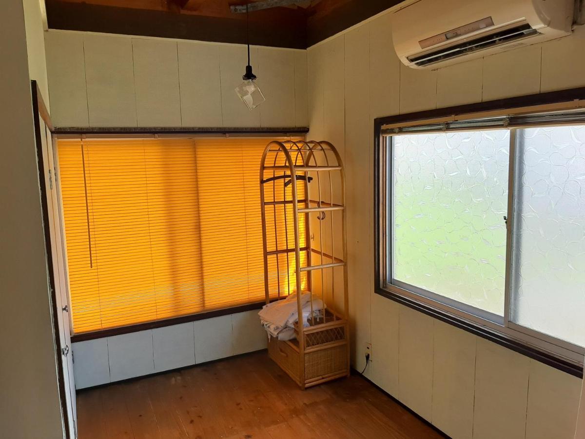 Guesthouse Kume Imabari Exterior photo