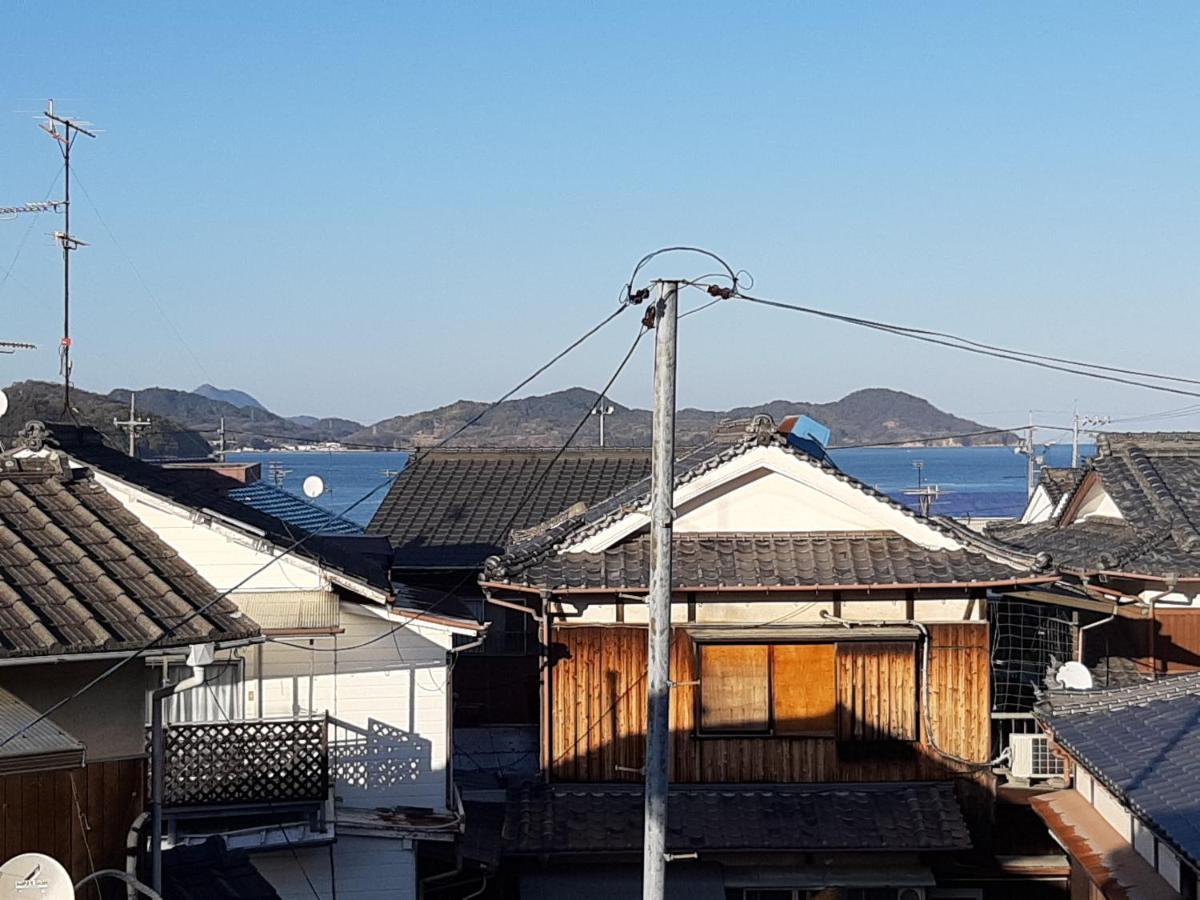 Guesthouse Kume Imabari Exterior photo