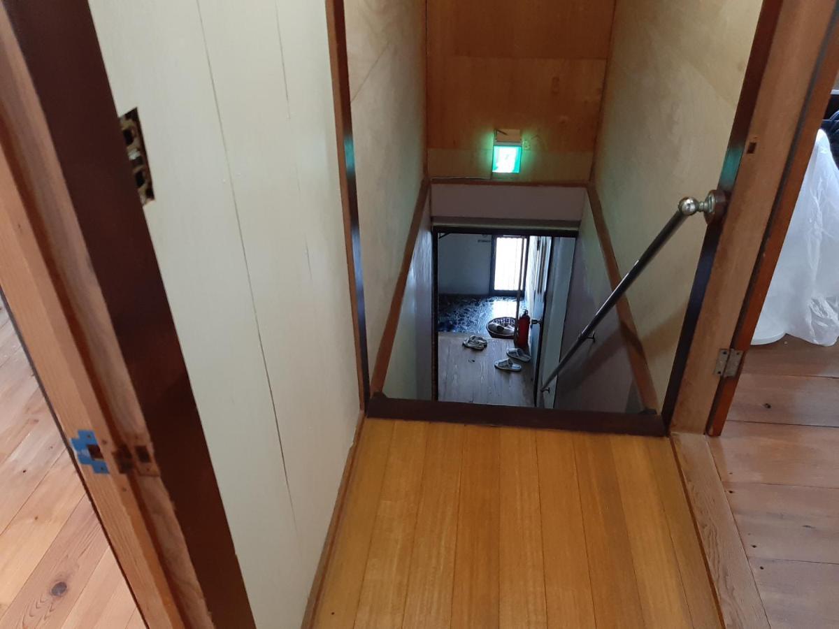 Guesthouse Kume Imabari Exterior photo